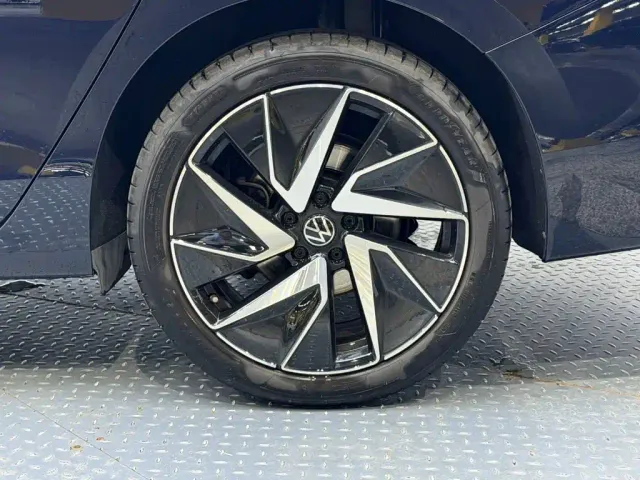 Volkswagen Magotan — Фото автомобиля 9