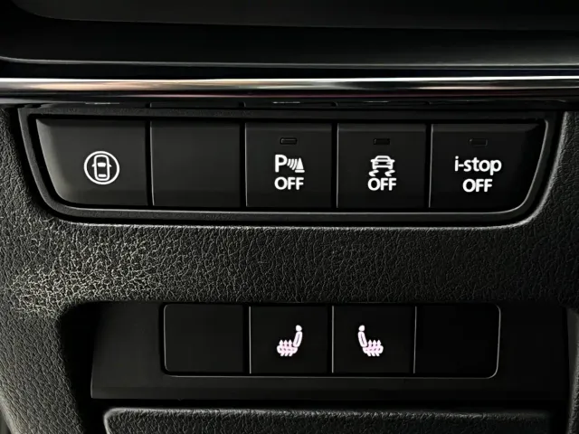 Mazda Mazda3 Axela 2021 2.0L Automatic Quality Elegance — Фото автомобиля 17