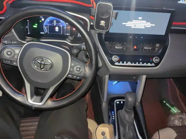 Toyota Frontlander — Фото автомобиля 12