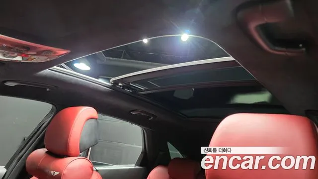Genesis GV70 — Фото автомобиля 23