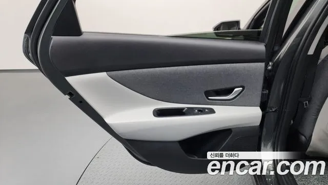 Hyundai AVANTE Avante (CN7) — Фото автомобиля 22