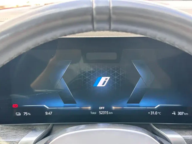 BMW i7 — Фото автомобиля 5