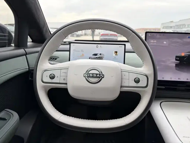 Nissan N7 — Фото автомобиля 10