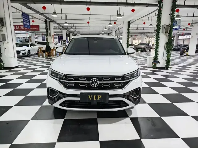 Volkswagen Tayron — Фото автомобиля 2