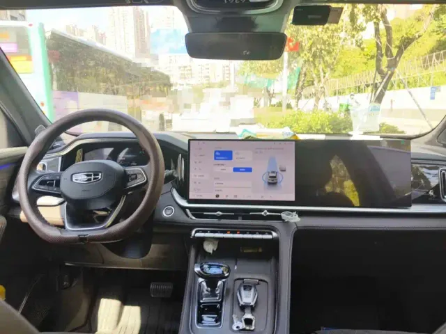 Geely Xingyue L — Фото автомобиля 11