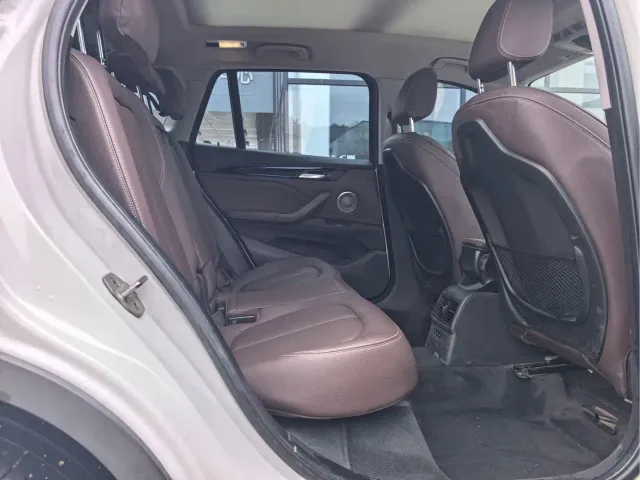 BMW X1 — Фото автомобиля 11