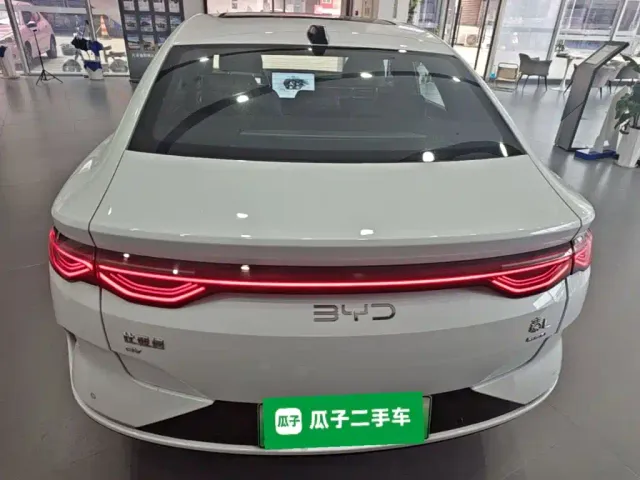 BYD Qin L 2025 EV 545KM Cloud Chariot Edition — Фото автомобиля 5