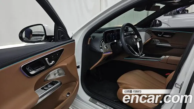 Mercedes-Benz E-Class E-класс W214 E300 4MATIC Exclusive — Фото автомобиля 8
