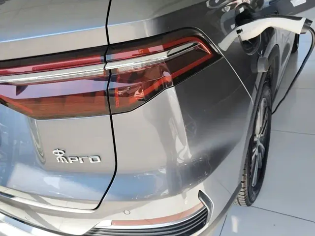 BYD Song Pro — Фото автомобиля 7