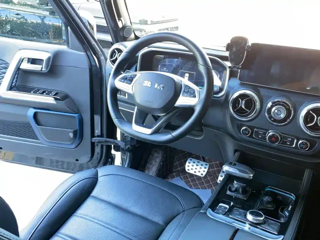 BAIC BJ40 — Фото автомобиля 15