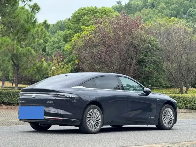 Buick Zenith Sedan 2025 Model Base Version — Фото автомобиля 7