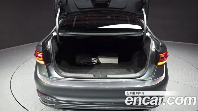 Volkswagen Jetta Jetta 7 поколение 1.5 TSI Premium — Фото автомобиля 20