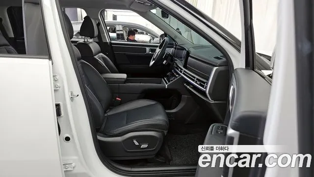 Hyundai Santafe Santa Fe (MX5) Бензин 2.5T 4WD — Фото автомобиля 11