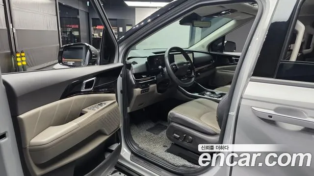 Kia Carnival — Фото автомобиля 15