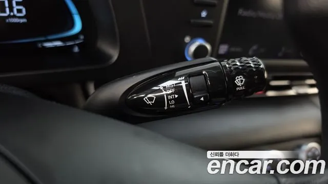 Hyundai Avante — Фото автомобиля 24