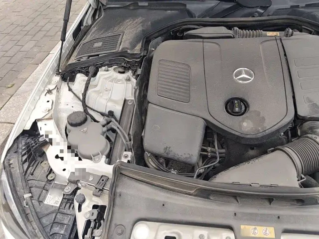 Mercedes-Benz C-Class — Фото автомобиля 18