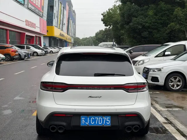Porsche Macan — Фото автомобиля 6