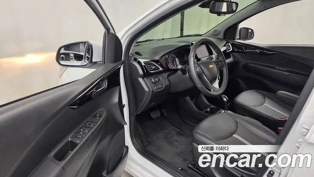 Chevrolet Spark — Фото автомобиля 10