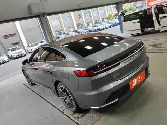 BYD Han — Фото автомобиля 7