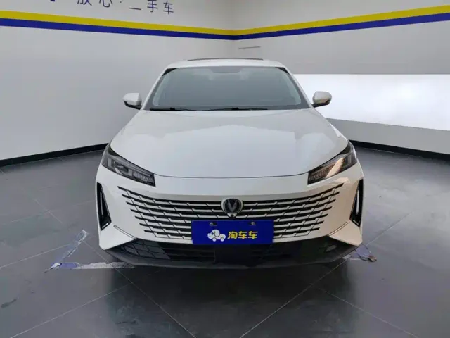 Changan Lamore — Фото автомобиля 2
