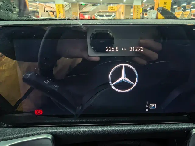 Mercedes-Benz GLB-Class — Фото автомобиля 5