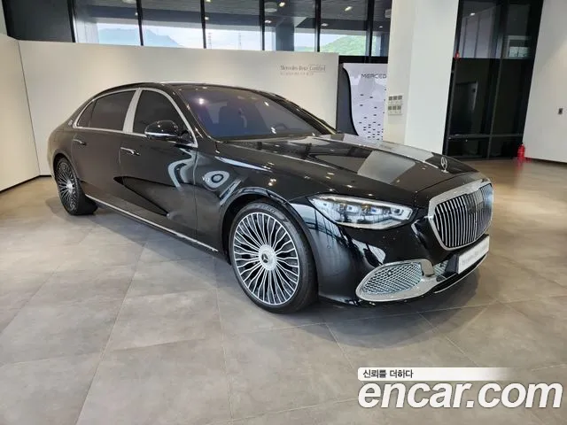 Mercedes-Benz S-Class — Фото автомобиля 2