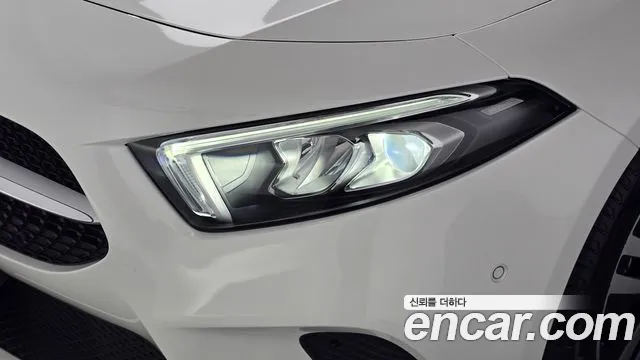 Mercedes-Benz A-Class — Фото автомобиля 22