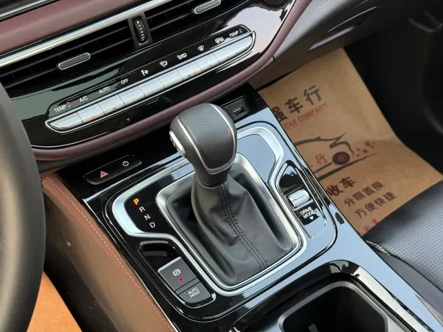 GAC Trumpchi M6 — Фото автомобиля 7