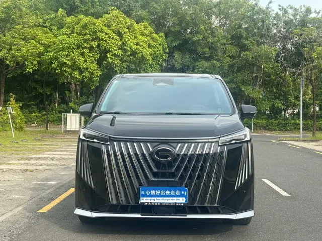 GAC Trumpchi M8 — Фото автомобиля 2