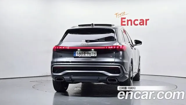 Audi Q5 — Фото автомобиля 3