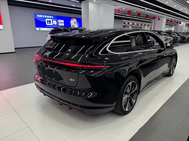 Nio ET5 Touring — Фото автомобиля 7
