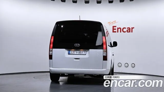 Hyundai Staria Staria Tourer 9 мест — Фото автомобиля 4