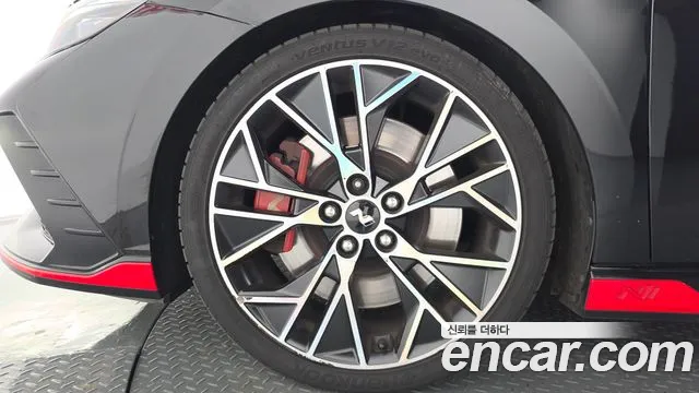 Hyundai AVANTE — Фото автомобиля 5