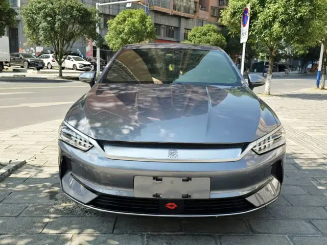BYD Qin PLUS — Фото автомобиля 13