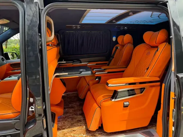 Mercedes-Benz Vito 2021 2.0T Business Edition 7-seater — Фото автомобиля 11