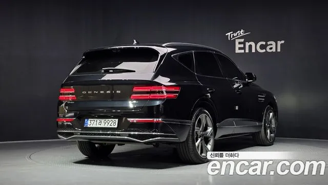 Genesis GV80 2.5T Бензин AWD — Фото автомобиля 2