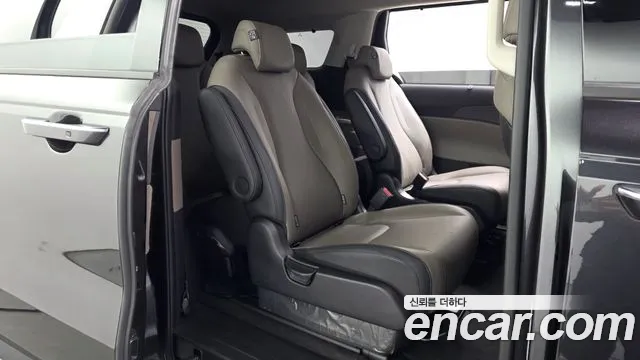 Kia Carnival 4th Gen — Фото автомобиля 17