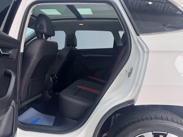 Skoda Karoq — Фото автомобиля 11