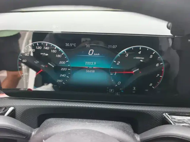 Mercedes-Benz A-Class — Фото автомобиля 13