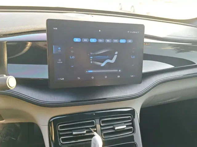 BYD Qin PLUS — Фото автомобиля 12