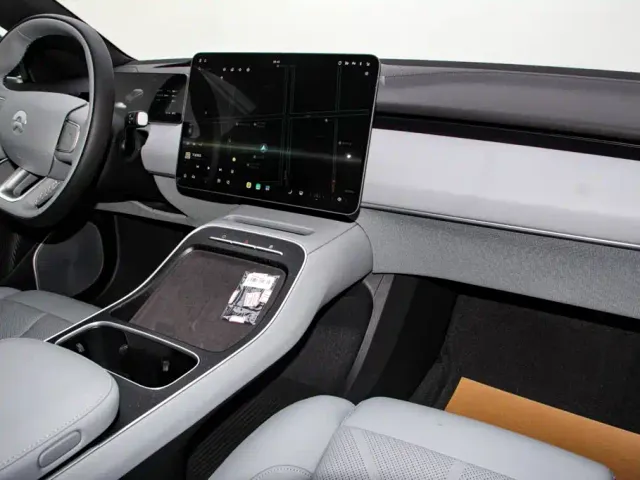 Nio ET5 Touring — Фото автомобиля 28