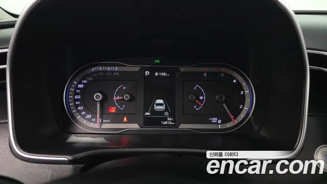 Hyundai Tucson Tucson (NX4) Дизель 2.0 2WD — Фото автомобиля 8