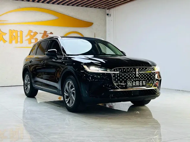 Lincoln Adventurer 2023 2.0T 2WD Zunxiang Edition — Фото автомобиля 3