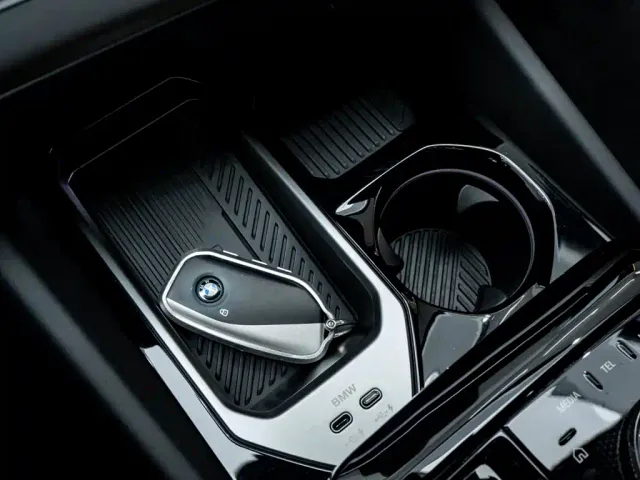 BMW 5 Series — Фото автомобиля 18