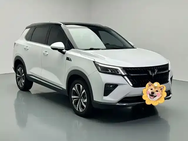 Wuling Asta — Фото автомобиля 3