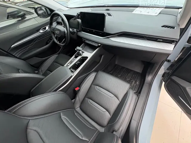 Geely Xingrui — Фото автомобиля 17
