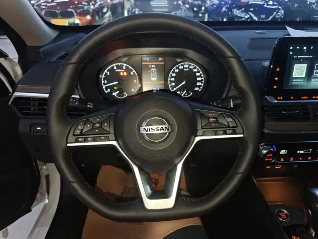 Nissan Teana — Фото автомобиля 10