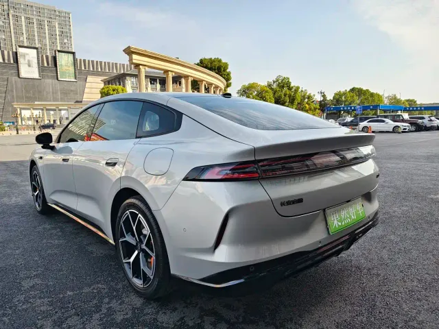 Changan Qiyuan A06 — Фото автомобиля 7