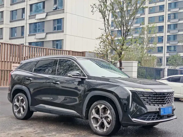 Geely Boyue L 2023 1.5TD DCT Premium — Фото автомобиля 3