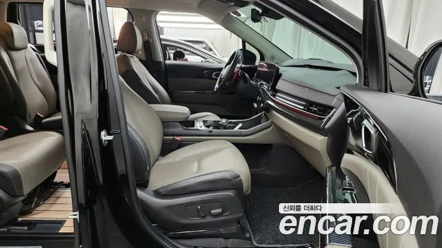Kia Canival Новый Carnival 4 поколение Дизель 9 мест Hi-Limousine (Спецкузов) — Фото автомобиля 11